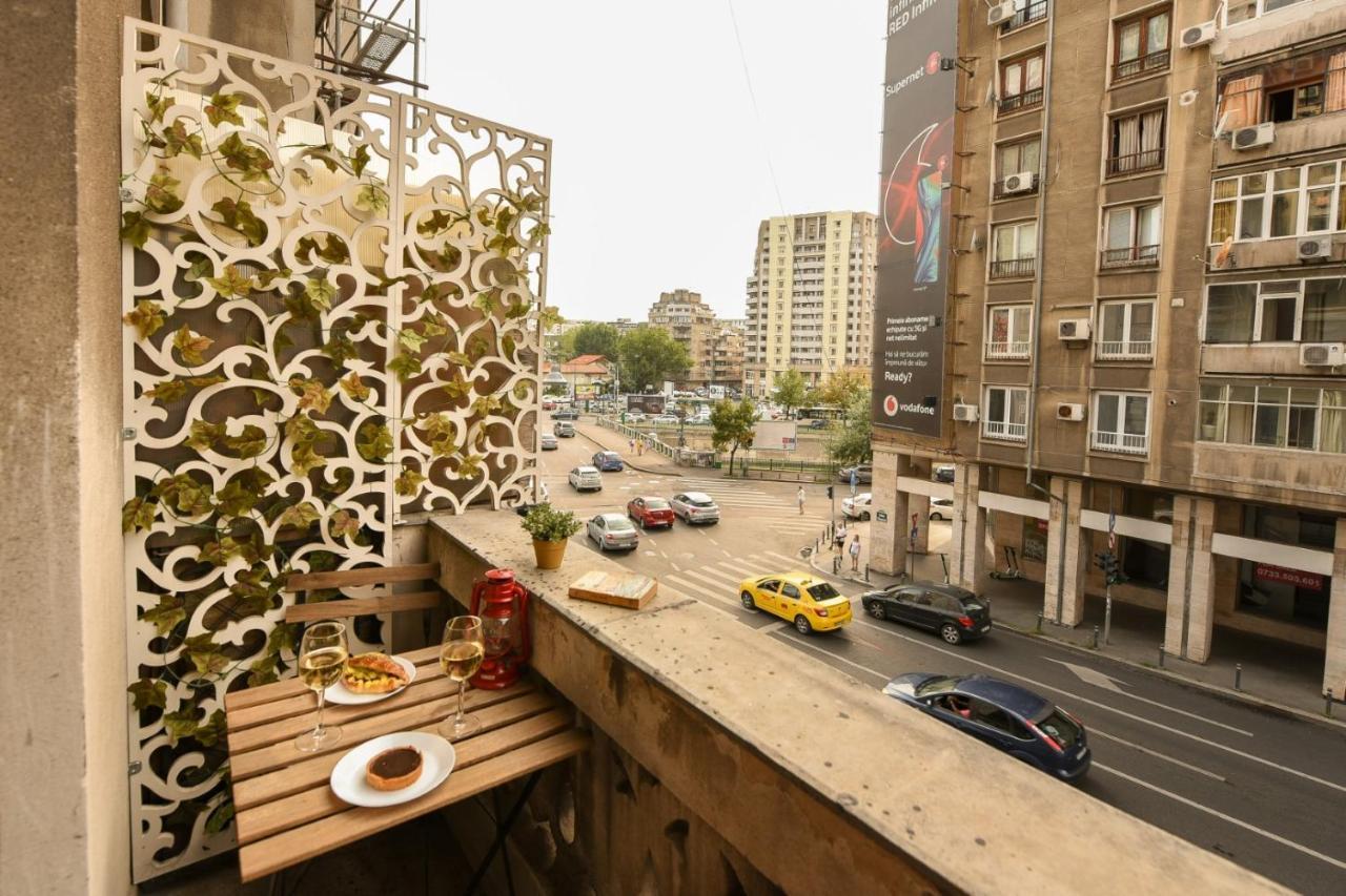Love.travel.explore ♥️apt W/ Balcony In Old Town Appartamento *
